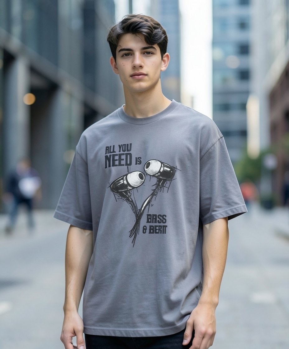 Klyven “Bass & Beat” Oversized Tee
