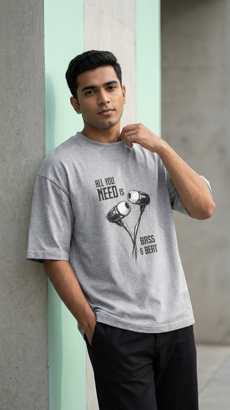 Klyven “Bass & Beat” Oversized Tee